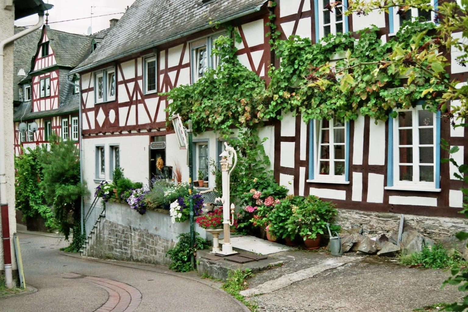 Gästehaus Ina-Maria, Apartments Obernhof Exterior foto